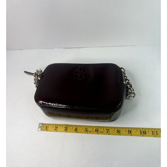 Guess Noelle Shiny Leather Women Shoulder Hand Bag Merlot Burgundy Silver Chain - Picture 12 of 13